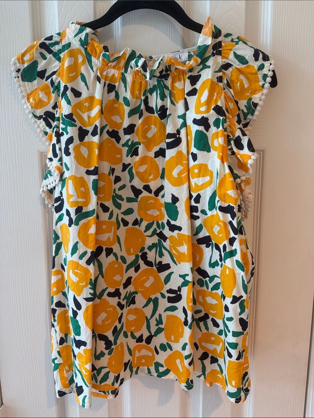 THML White Floral Print Cap-Sleeve Blouse with Yellow Flowers - Picture 2 of 3